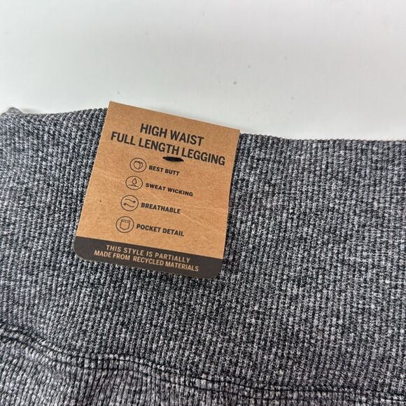 🔥PINK Victoria's Secret Gray Leggings HIGH WAIST
FULL LENGTH LEGGING Sz XL New - Picture 8 of 8